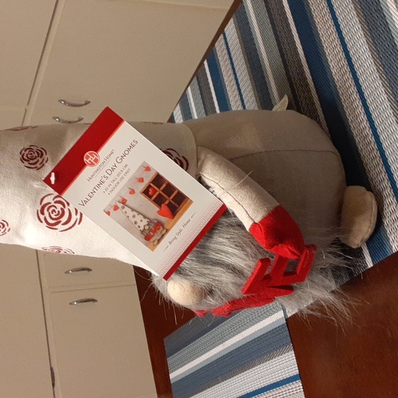 Valentines Day Gnome Plush 20" Tall Huntington Home New - Picture 3 of 7